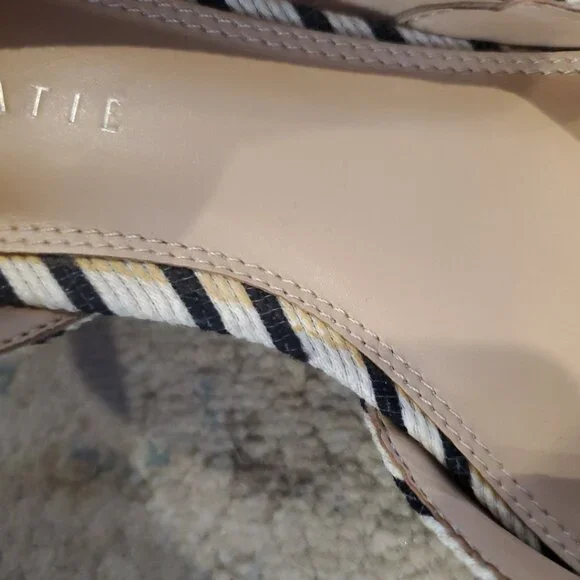 Kelly & Katie Womens Fassi Shoe Pointed Toe Ivory Black Stripes Wedge Heels - Picture 8 of 10